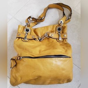 Leather shoulder bag